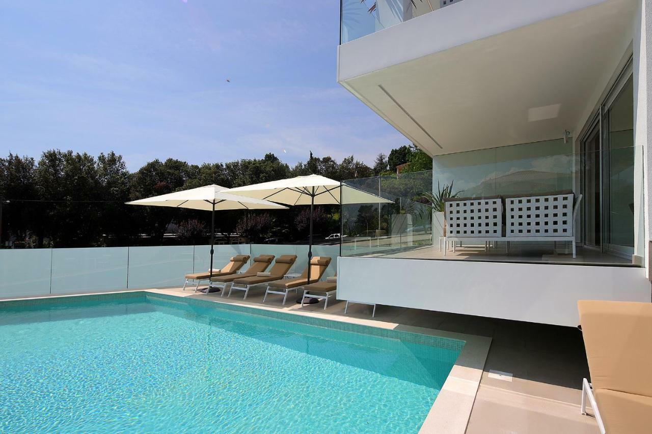 Designed With Swimming Pool Near The Apartmán Opatija
